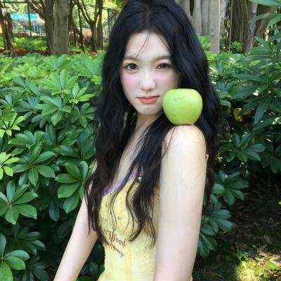 蕾哈娜内衣秀4